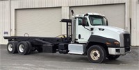2015 Caterpillar CT660S SBA 40yd  Roll Off Truck 6