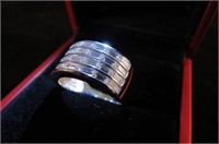 .925 STERLING SILVER RING