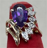 Sterling silver ring with purple stone size 5 1/2