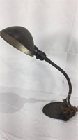 Aladdin MFG Cast Iron Desk Lamp