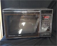 Amana Microwave 1500 watt
