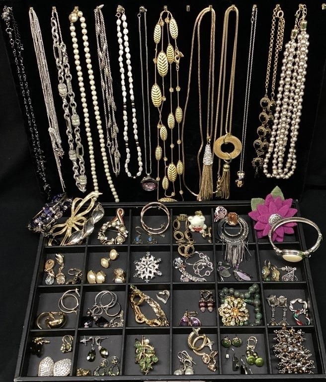 ASSORTED COSTUME JEWELRY