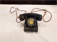 Early rotary phone - Bell Systems