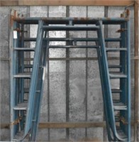 SCAFFOLD END FRAMES WITH X BRACES