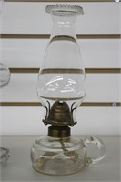 BANNER OIL LAMP WITH FINGER HOLE 10"