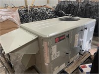 TRANE 3 TON ROOFTOP FURNACE/AC- IN SHED