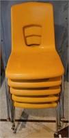 Stackable chairs 5ct.