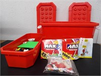 Zuru Max Building Blocks Lot and Two Cases