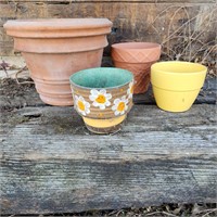 4 Decorative Flower Pots