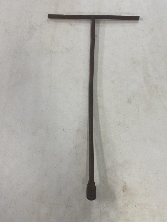 T Handle Wrench for Turning off Water Main 26”