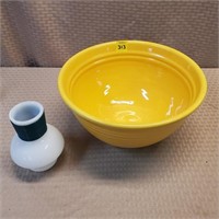 Baver #9 Yellow Mixing Bowl, chip on bottom