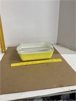 Pyrex Refrigerator Dish