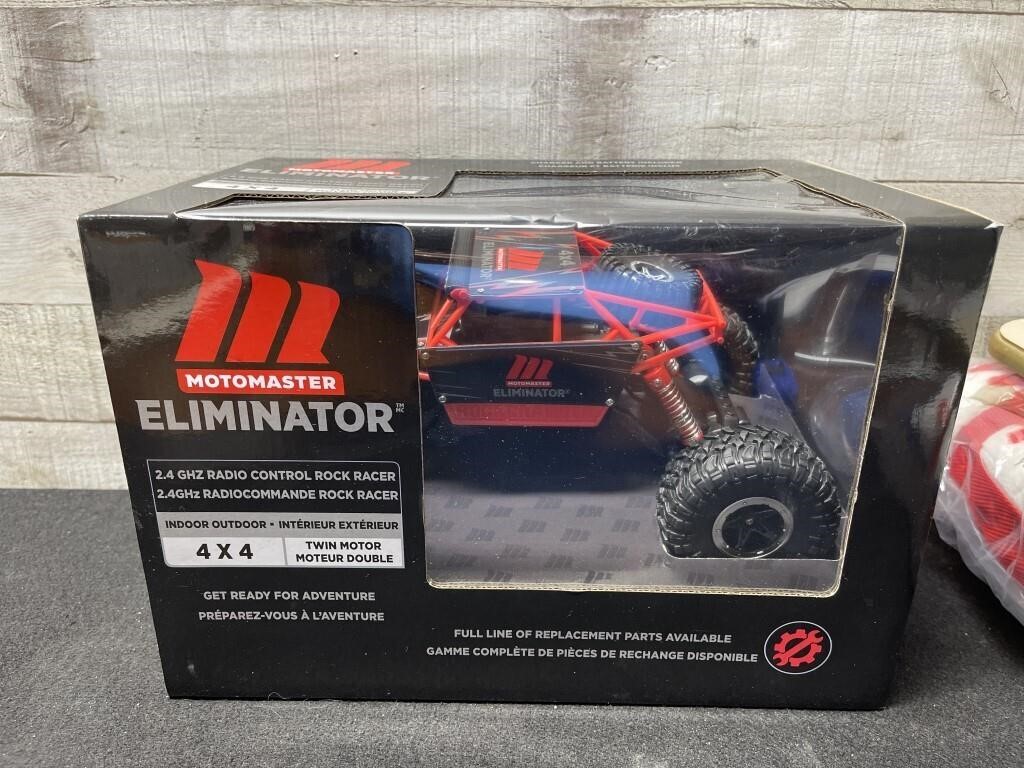 New Motomaster Radio Control Rock Racer