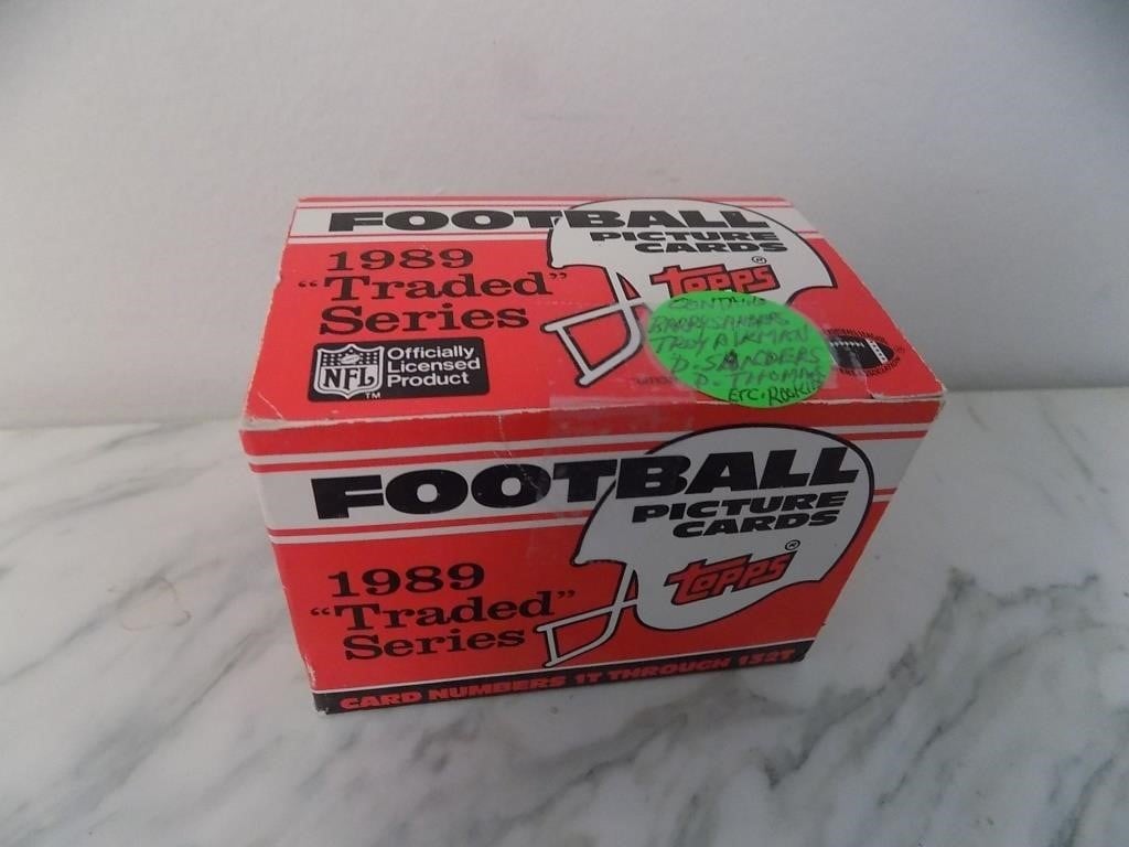 1989 Topps Traded NFL Football Factory Set