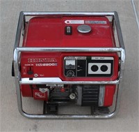 Honda EM2200 Gas Powered Generator