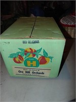 Classic Apple Box