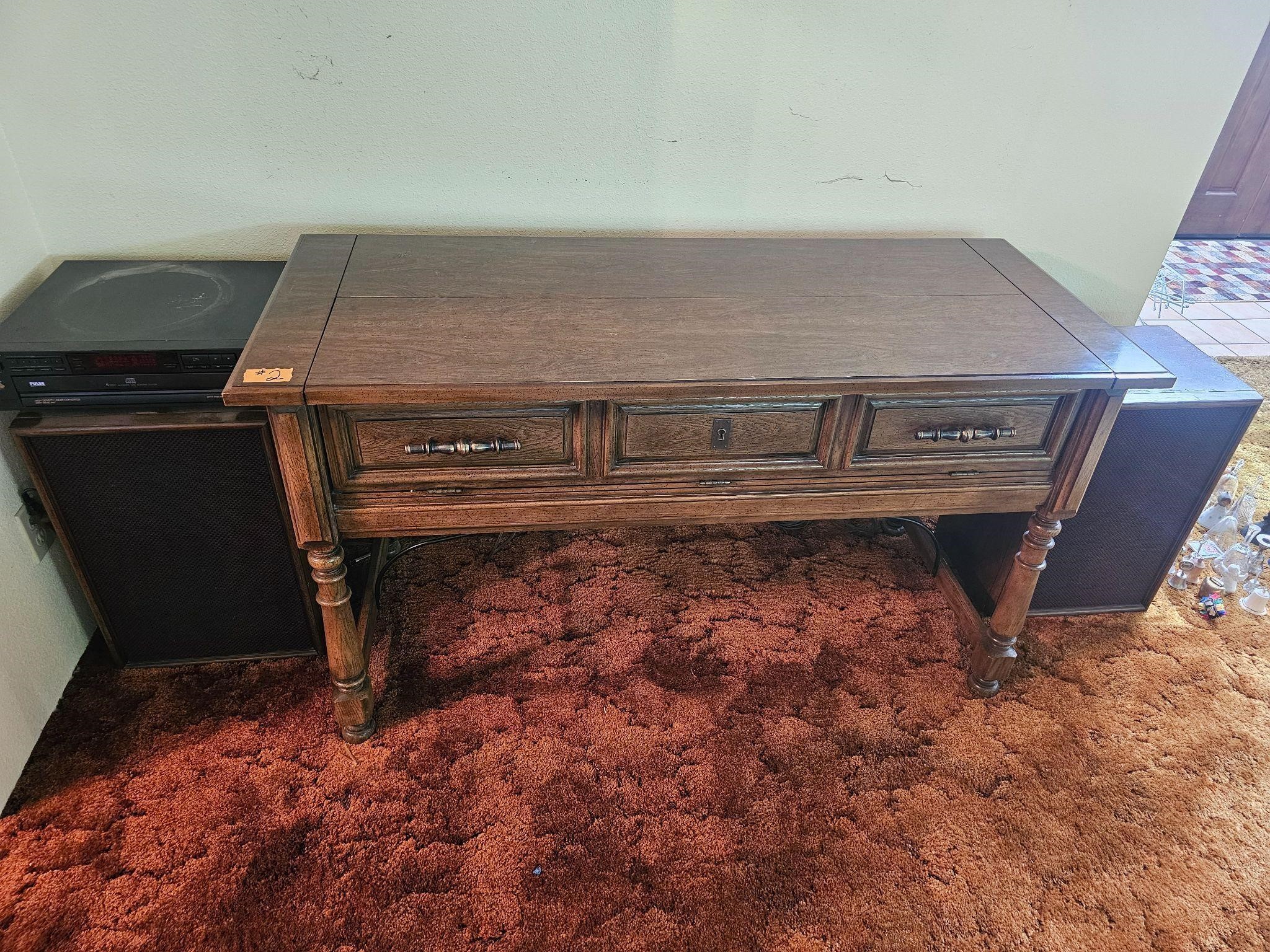 Magnavox Multimedia Cabinet, Speakers & Radio