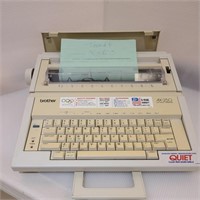 Brother AX-250 electronic typewriter