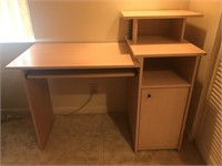 Small Light Colored Particle Board Desk