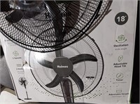 18in Pedestal Fan