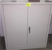 Metal 2-door cabinet