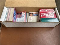 Assorted lot of Baseball Cards