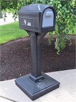Portable Outdoor Mailbox On Stand