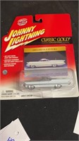 1:64 die cast johnny lightning classic gold