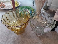 2 glass punch bowls