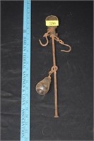 VTG Wrought Iron Scale (game\gain hanging)