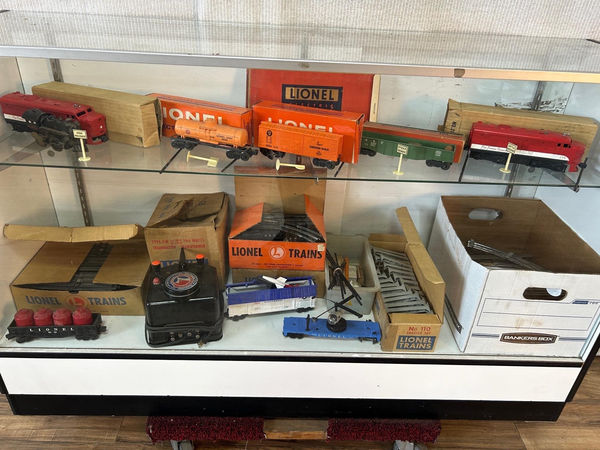 Lionel Model Train Cars, Track, Accessories etc