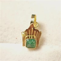 $400 18K  Emerald(0.25ct) Pendant