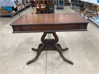Antique Mahogany Parlor Table