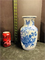 Chinoiserie Cobalt Blue Porcelain Vase