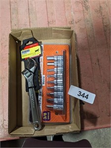 Adjustable Wrench & Socket Set
