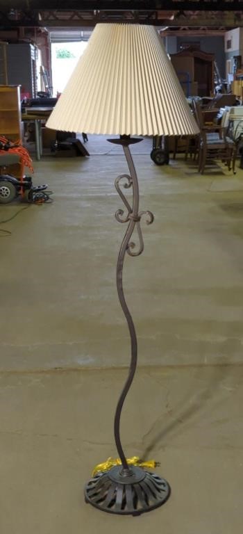 (L) Mid Century Modern Wrought Iron Style 60"T