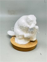 ceramic Beaver figure by Herta - 5" tall