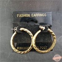 Vintage Costume Gold Hoop Earrings