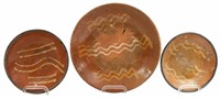 (3) AMERICAN SLIP-DECORATED REDWARE POTTERY PLATES
