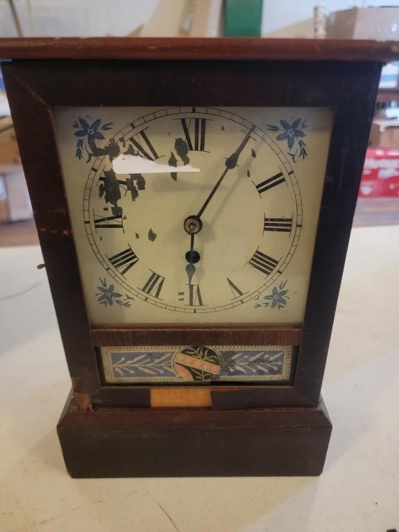 Antique, Collectible & Restaurant Eqpt Auction