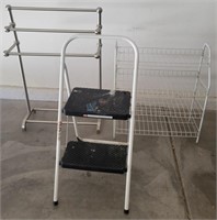 Z - STEP LADDER, QUILT RACK, SHELF UNIT