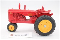 1/16 Scale Model 44 Special Tractor