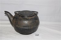 W&B CO. TEA POT