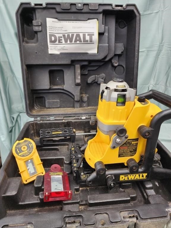 DeWalt Cordless Rotary Laser DW073 18 Volt.  No