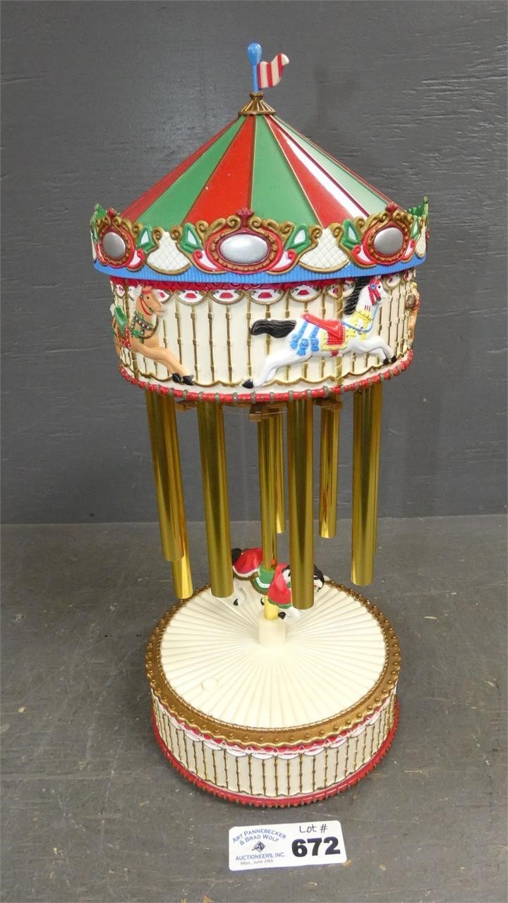 Avon Christmas Carousel with Musical Chimes