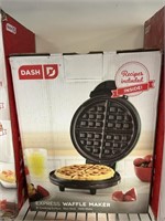 Dash express waffle maker