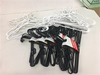 50 New Black & White Plastic Hangers