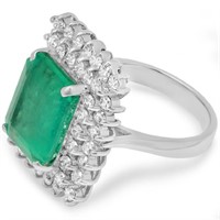 14K Gold Ring: 6.50ct Emerald & 1.50ct Diamond