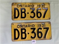 Ontario 1930 licence plates pair