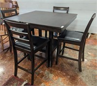 HIGH TOP PUB TABLE WITH 4 CHAIRS